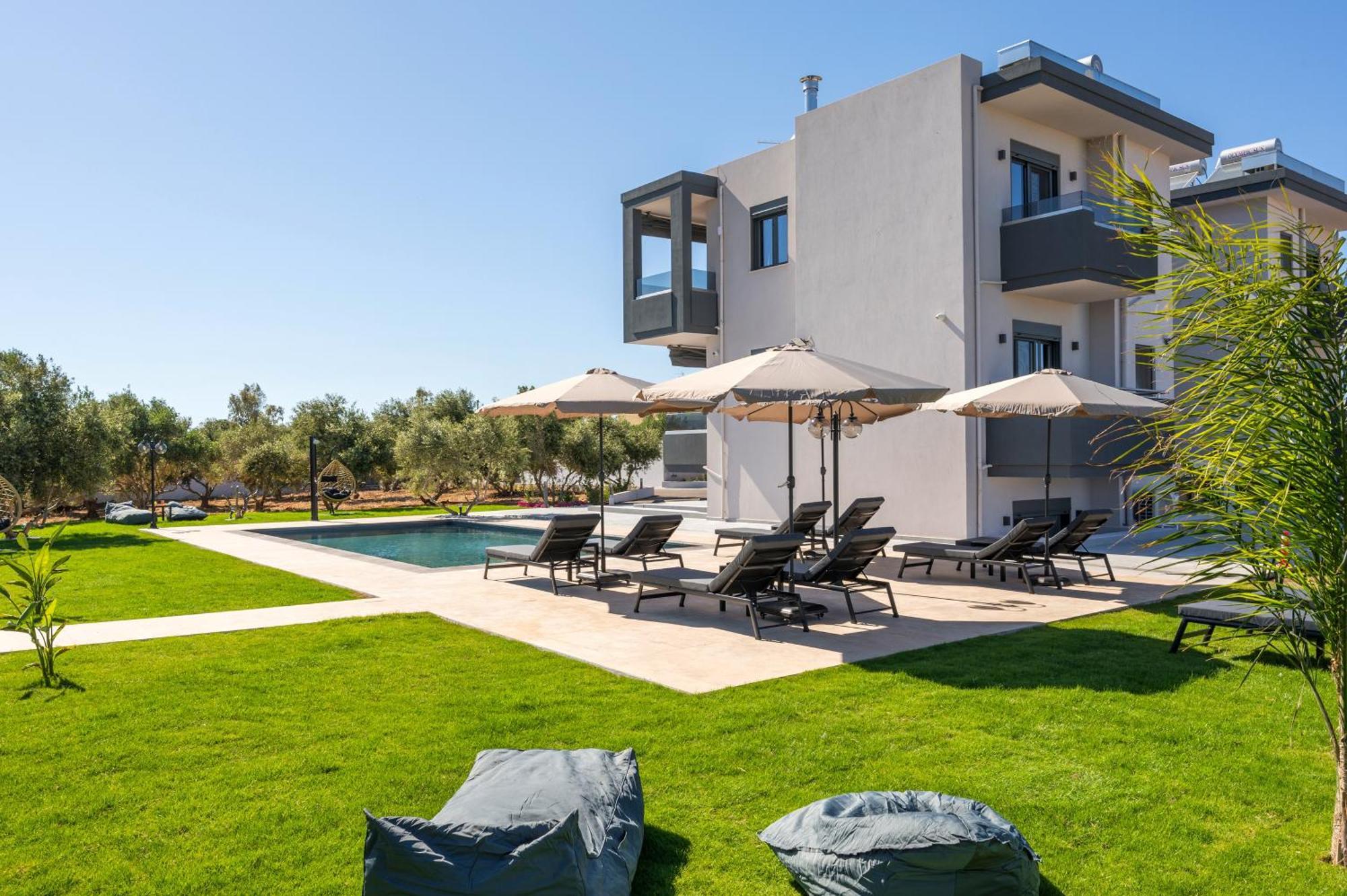Apartamento Luxury Oasis In Chania - Private Pool, Bbq & Garden By Wehome *