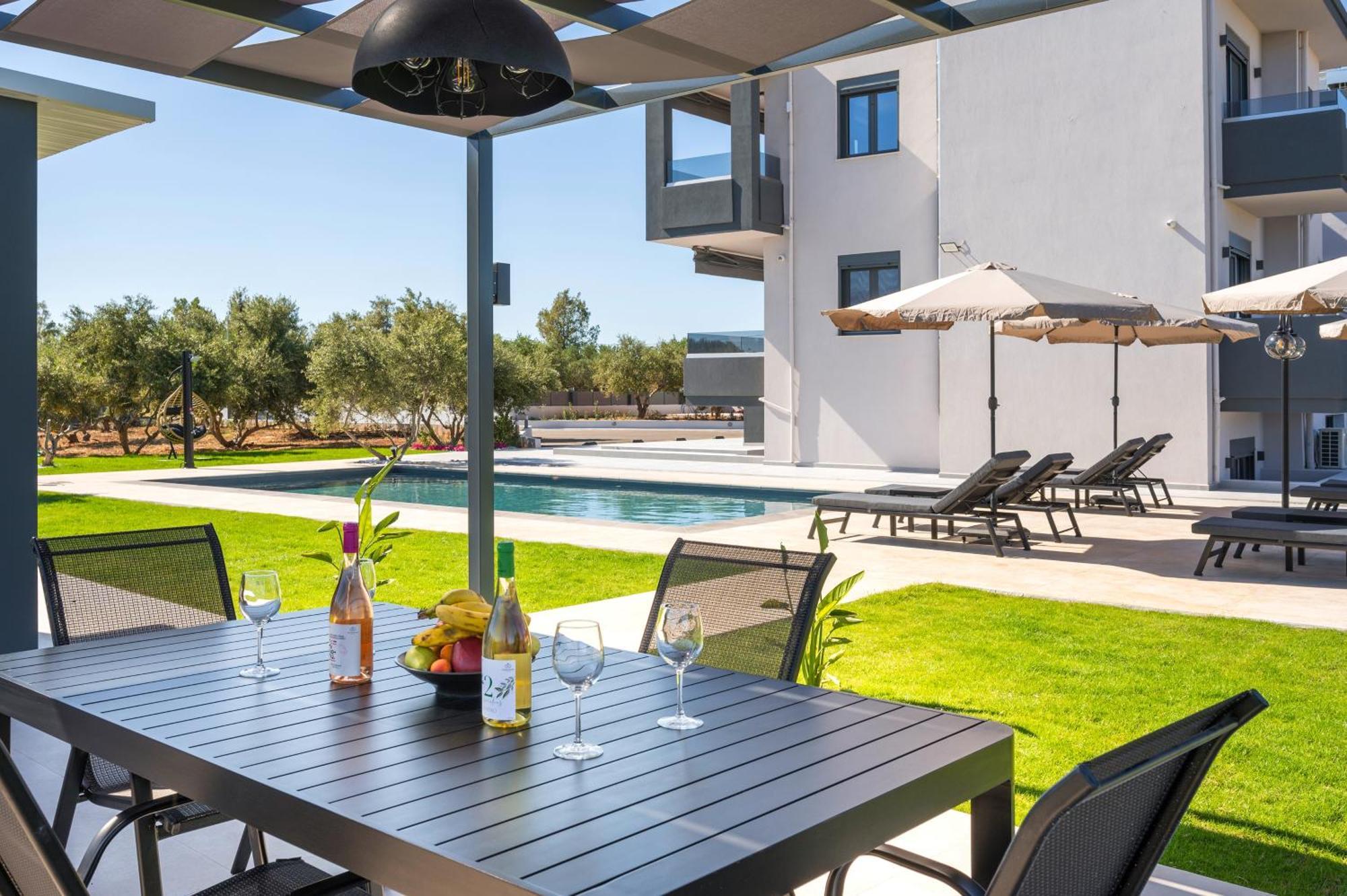Apartamento Luxury Oasis In Chania - Private Pool, Bbq & Garden By Wehome