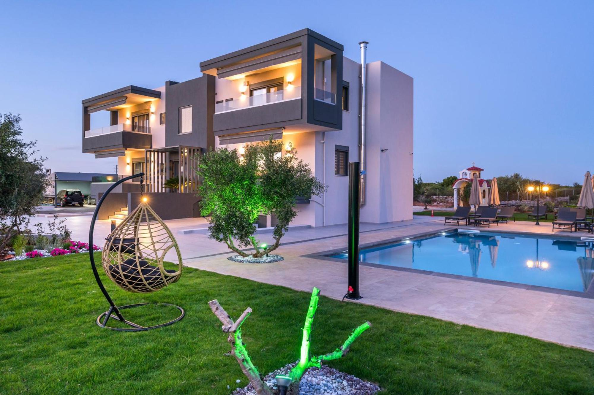 Luxury Oasis In Chania - Private Pool, Bbq & Garden By Wehome * Chrissi Akti Chania